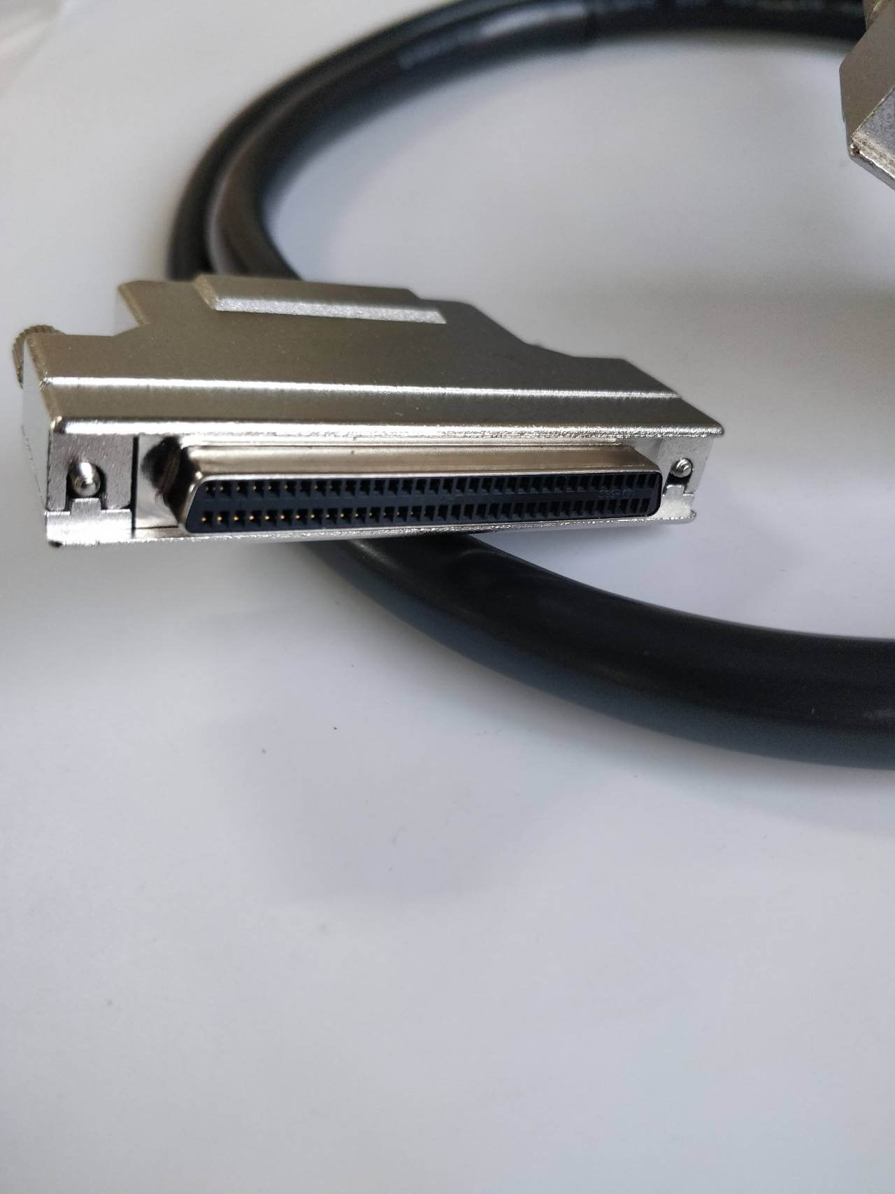 Elecbee 68 Pin SCSI Male to Female HPDB Straight Screw Locks Cable 1 M